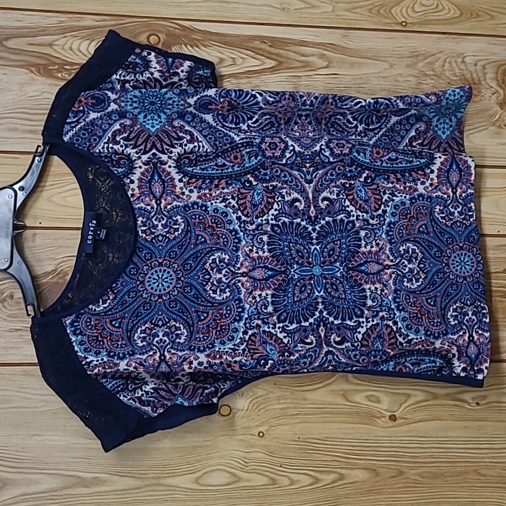 🔴 Corvia Women’s Lightweight Dress Blouse (size S)